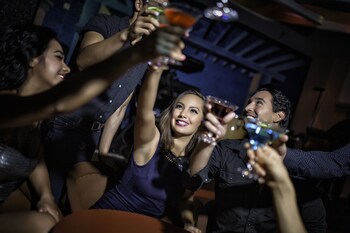 Hotel Bar