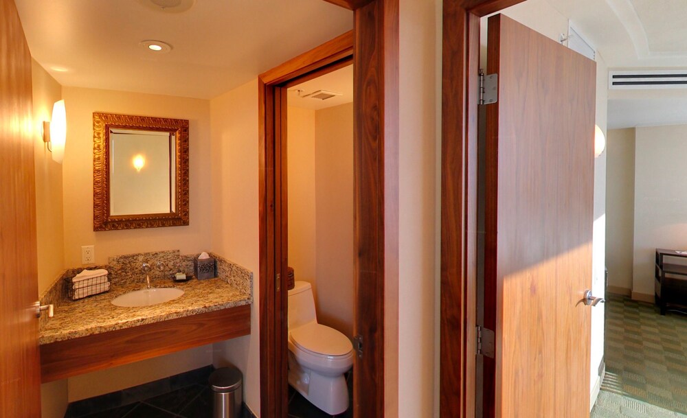 Room, 1 Bedroom (2 Bath) - Guestroom