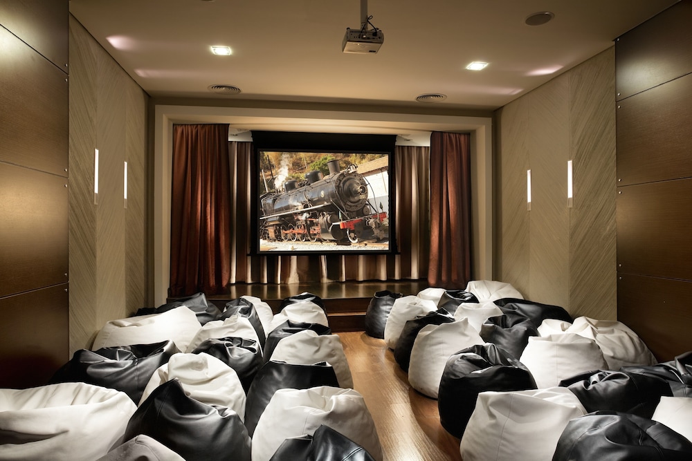 Theater Show