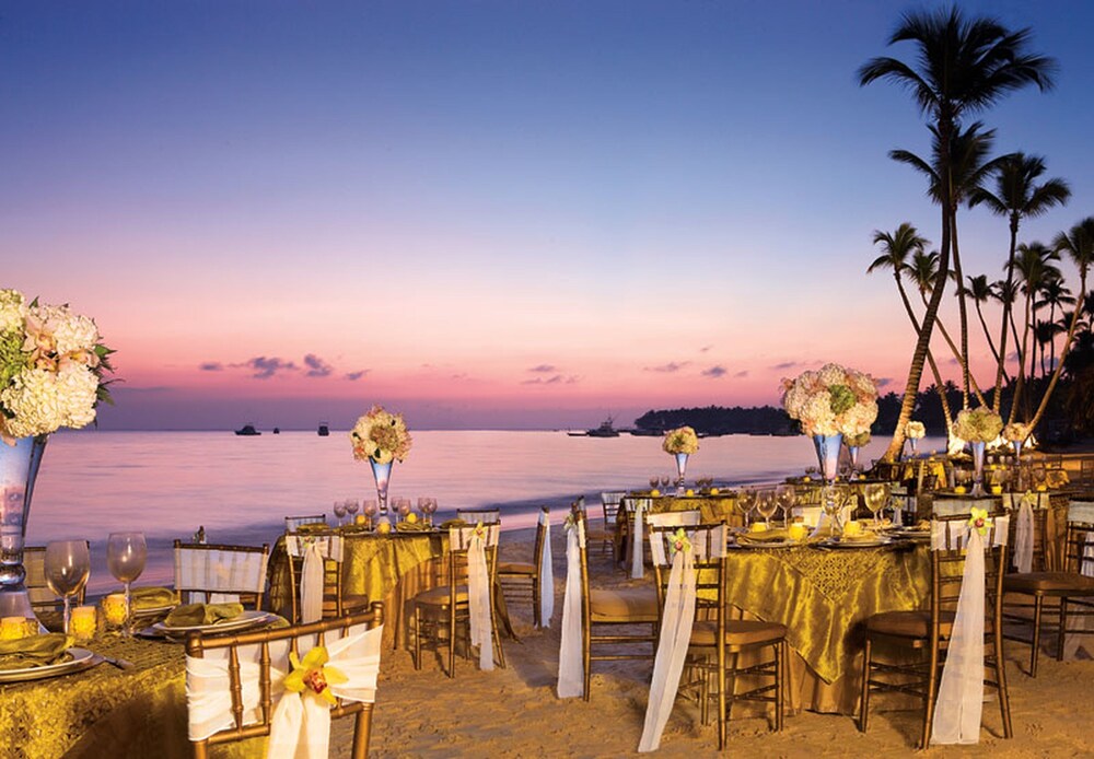 Outdoor Banquet Area