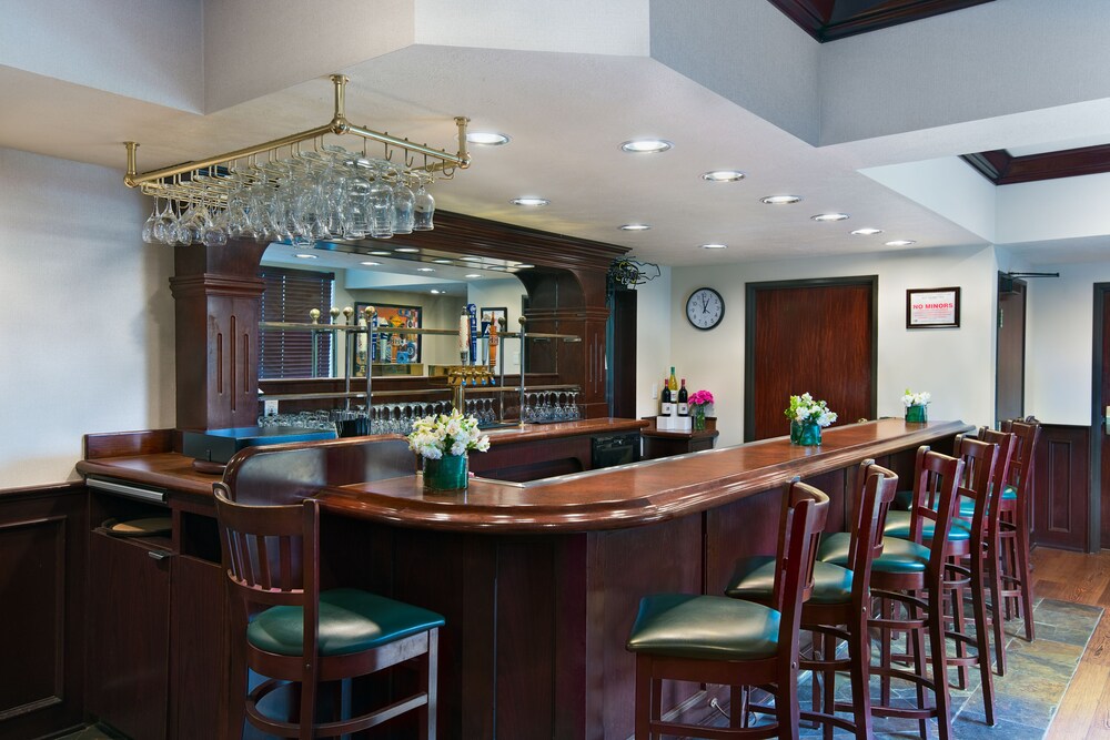 Hotel Lounge