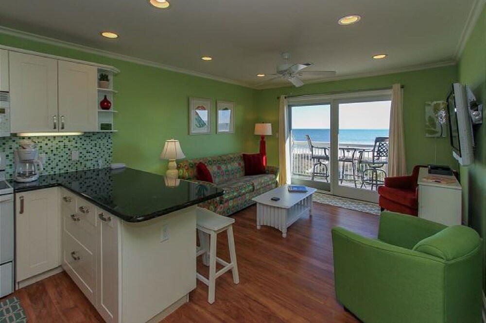 Family Villa, 1 Bedroom, Ocean View - Living Area