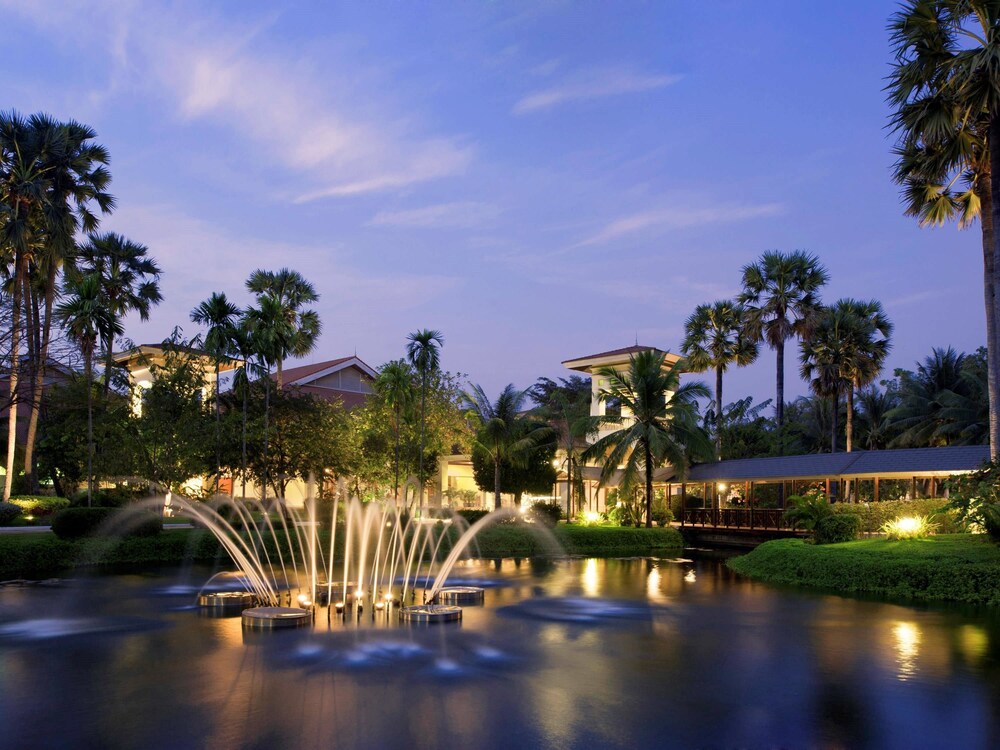 Hotel Front