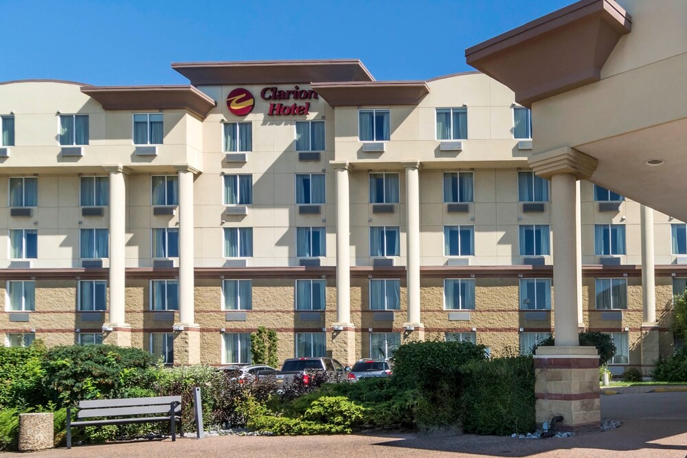 Hotel Front