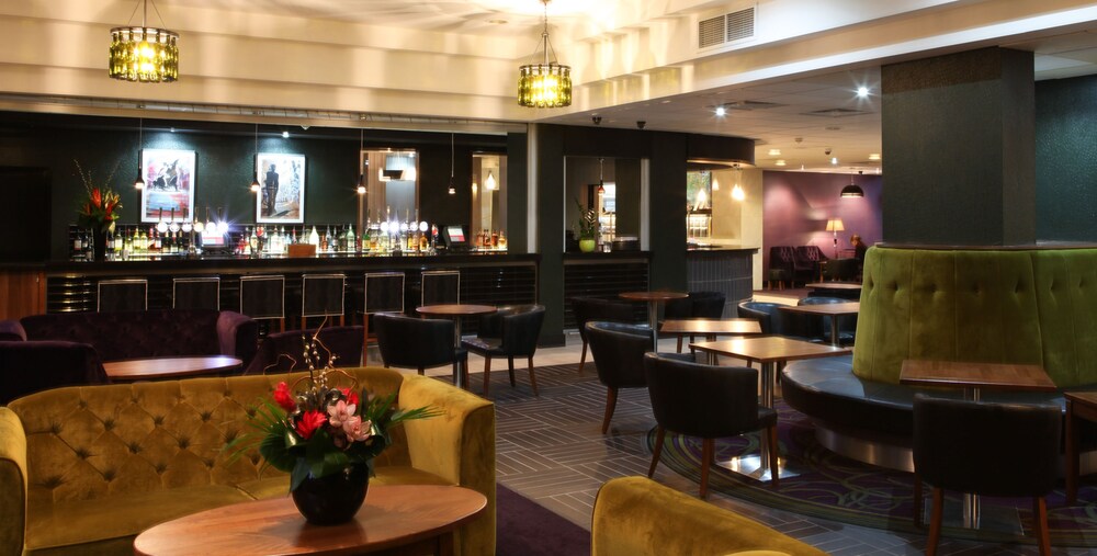 Hotel Bar
