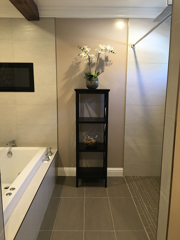 Jetted Tub