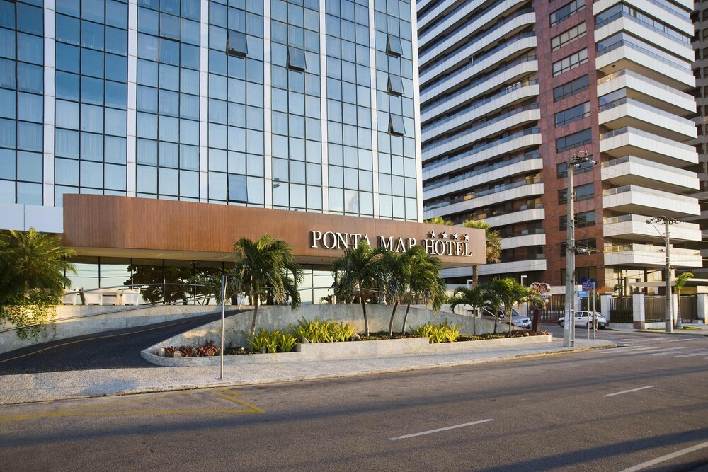 Fachada do hotel