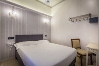 Double Room (Small)