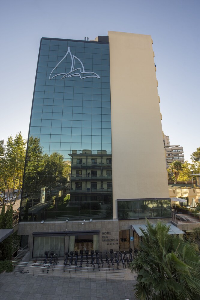 Hotel Front