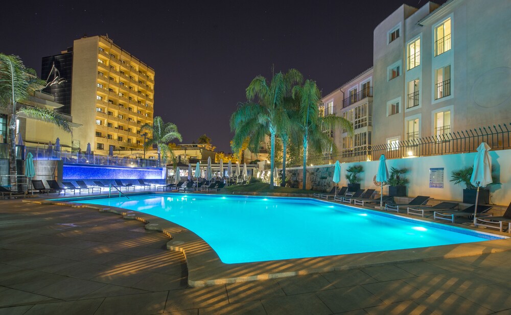 Rooftop Pool