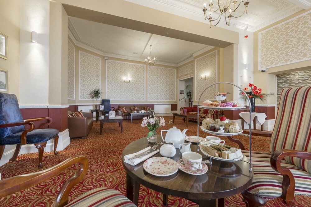 Executive Lounge
