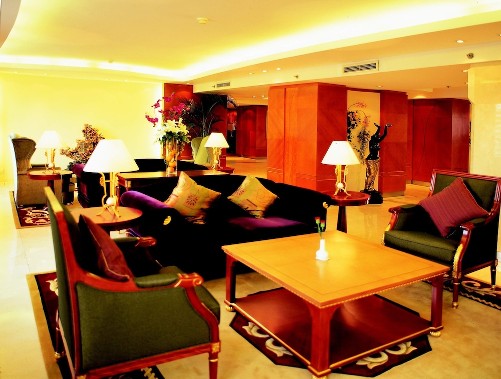 Hotel Lounge