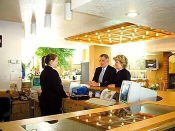Check-in/Check-out Kiosk