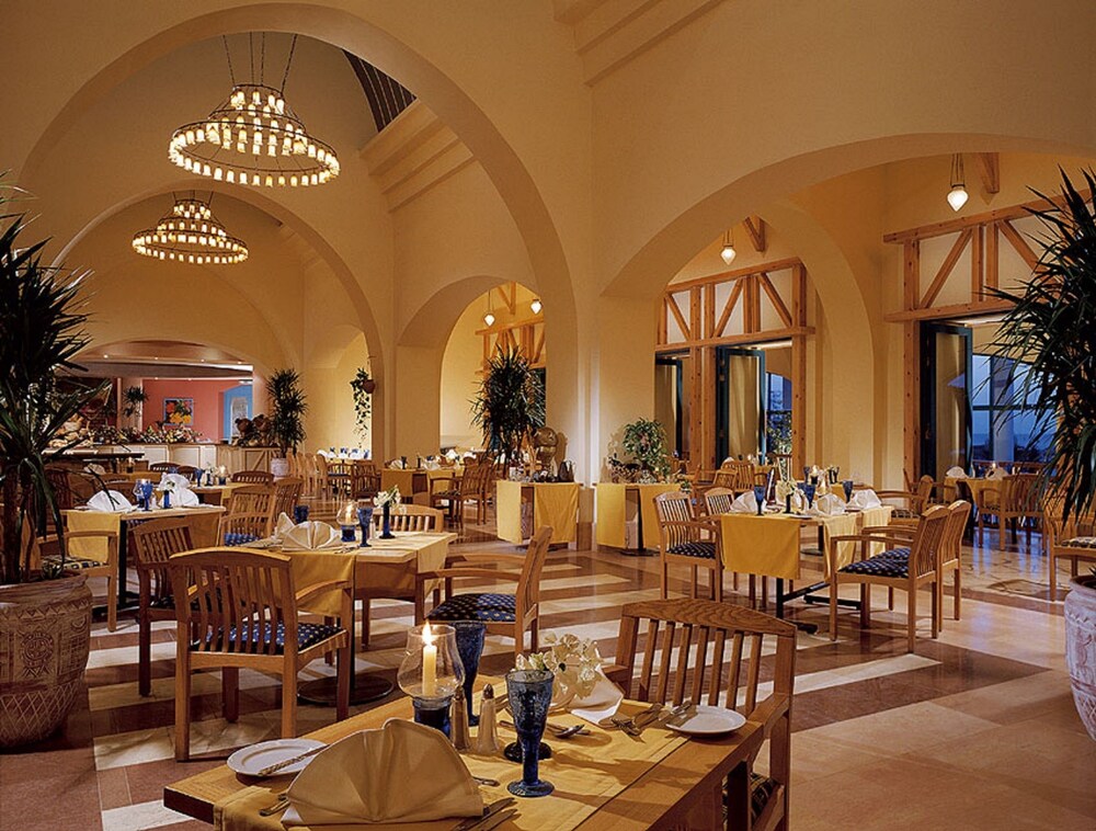 Restaurant, Sheraton Miramar Resort El Gouna