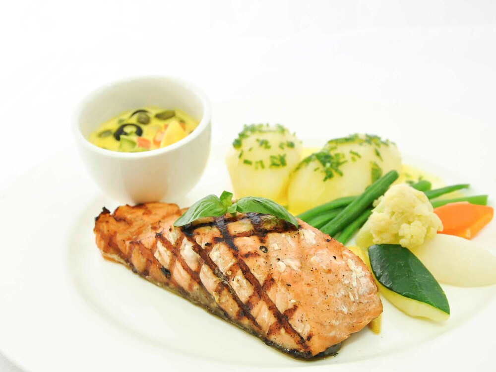 Room Service - Dining