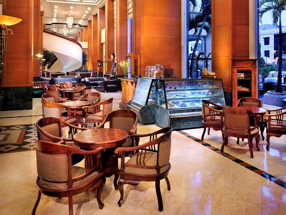 Hotel Front