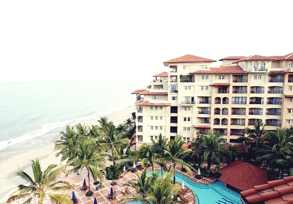 Beach/Ocean View