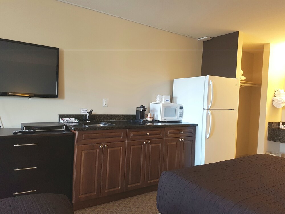 In-Room Kitchenette