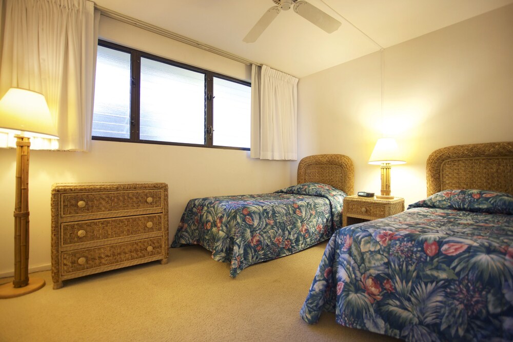 Suite, 2 Bedrooms, 2 Bathrooms, Oceanfront - Guestroom
