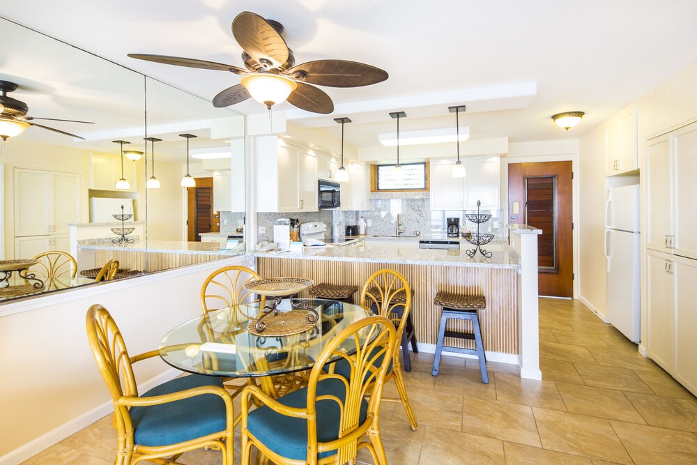 Suite, 2 Bedrooms, 2 Bathrooms, Oceanfront - Guestroom