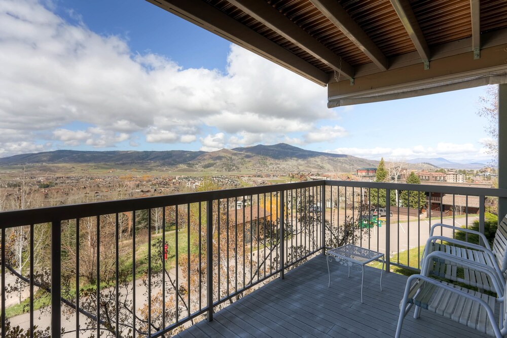 Condo, 2 Bedrooms, 2 Bathrooms - Guestroom View