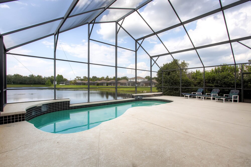 Luxury Room, 4 Bedrooms (Pool Home, Sleeps 8) - Featured Image