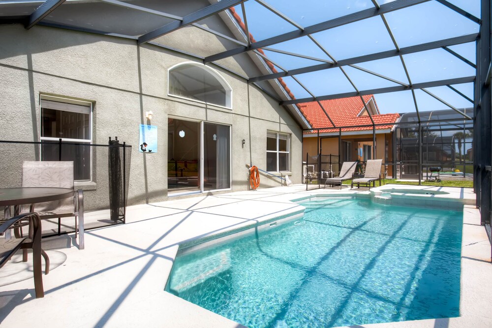 Luxury Room, 5 Bedrooms (Pool Home, Sleeps 10)