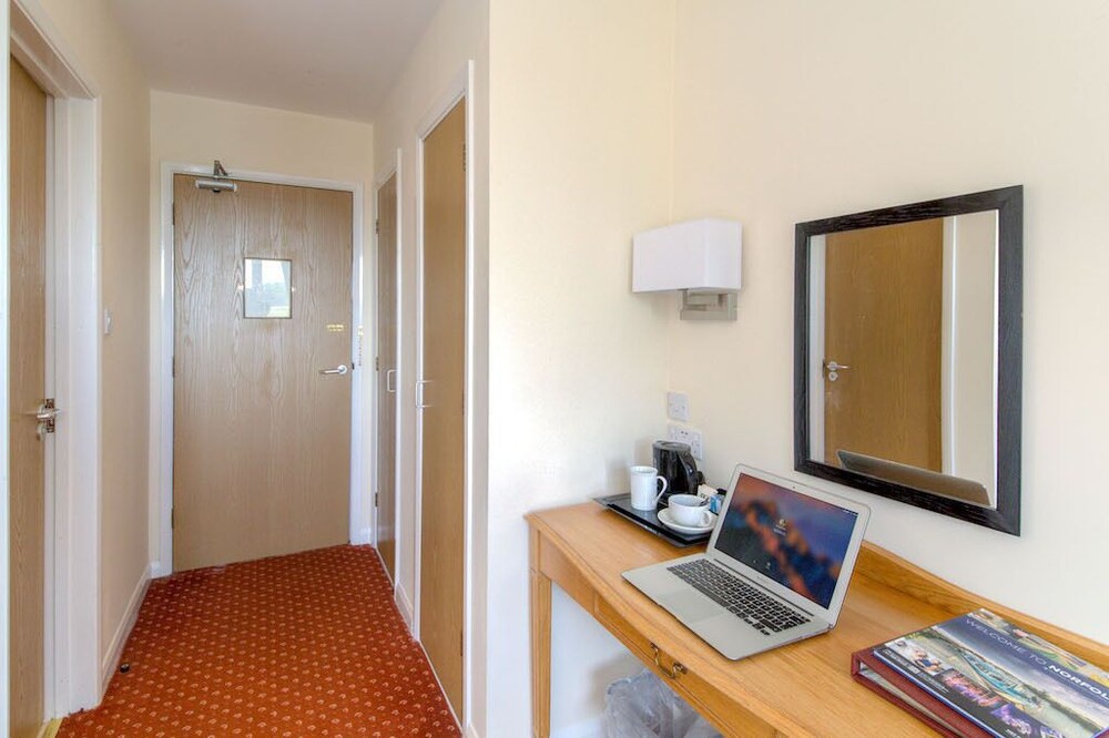 Guestroom