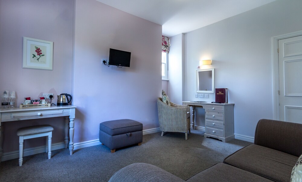 Guestroom