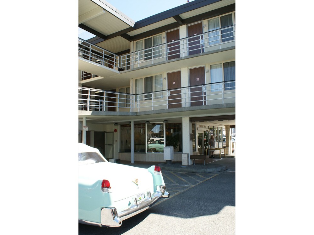 Hotel Front