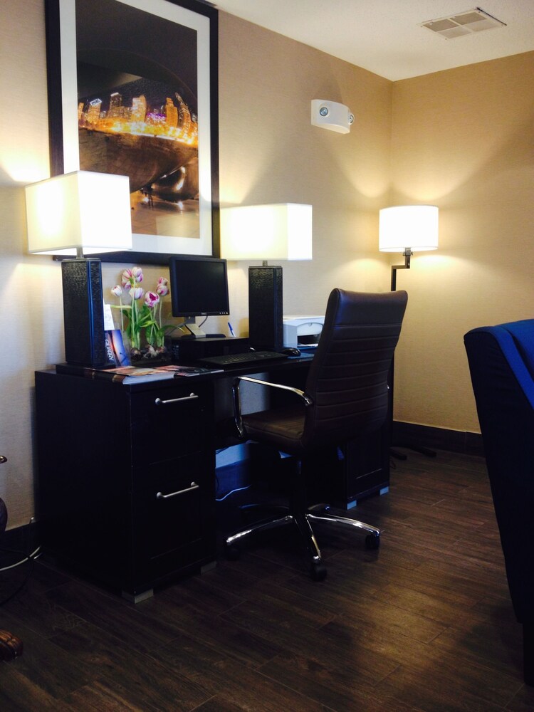 In-Room Business Center