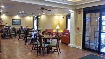 Food Court