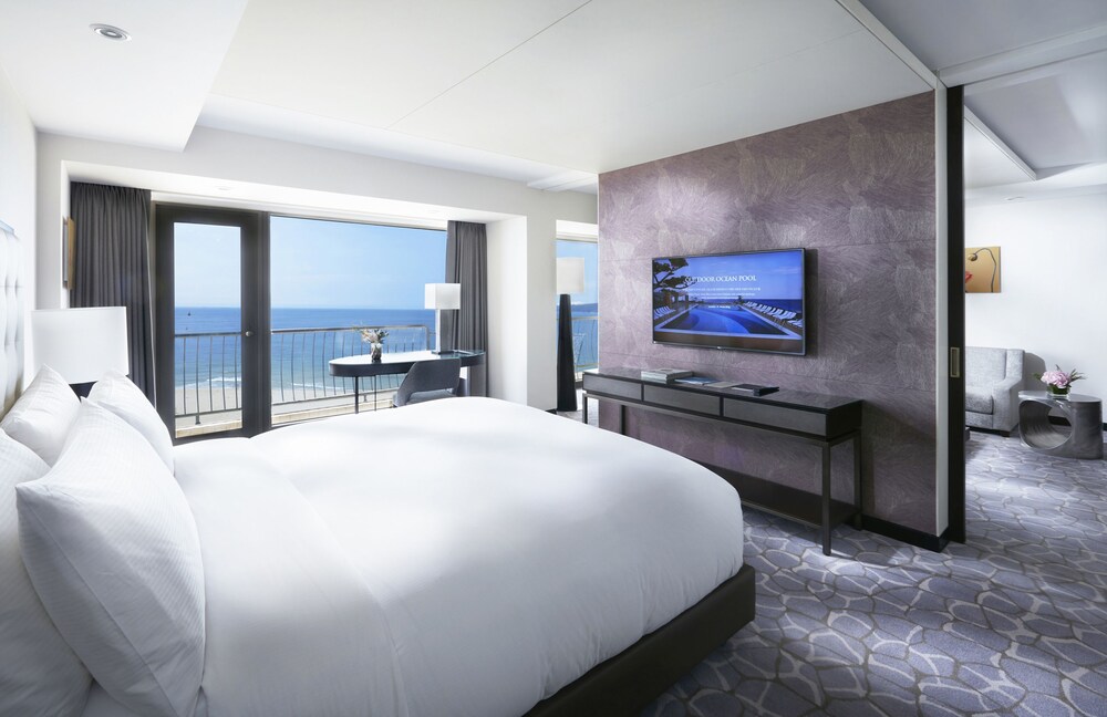 Beach/ocean view, Paradise Hotel Busan