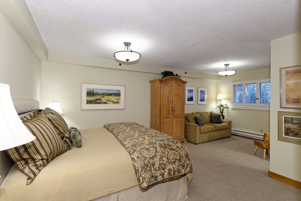 Premier Room, 2 Bedrooms - Guestroom