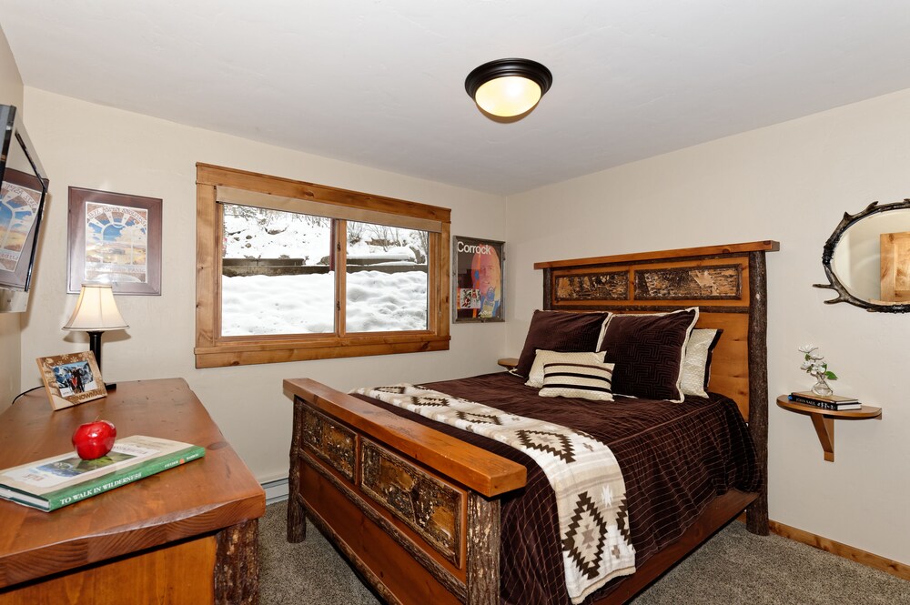 Premier Room, 1 Bedroom - Guestroom