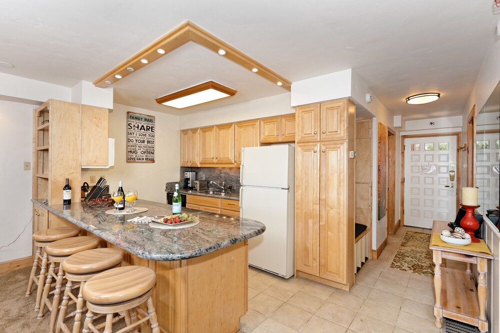 Deluxe Room, 3 Bedrooms - In-Room Kitchen