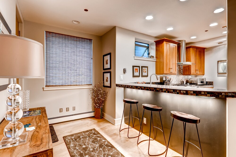 Premium Condo, 1 Bedroom - In-Room Kitchen