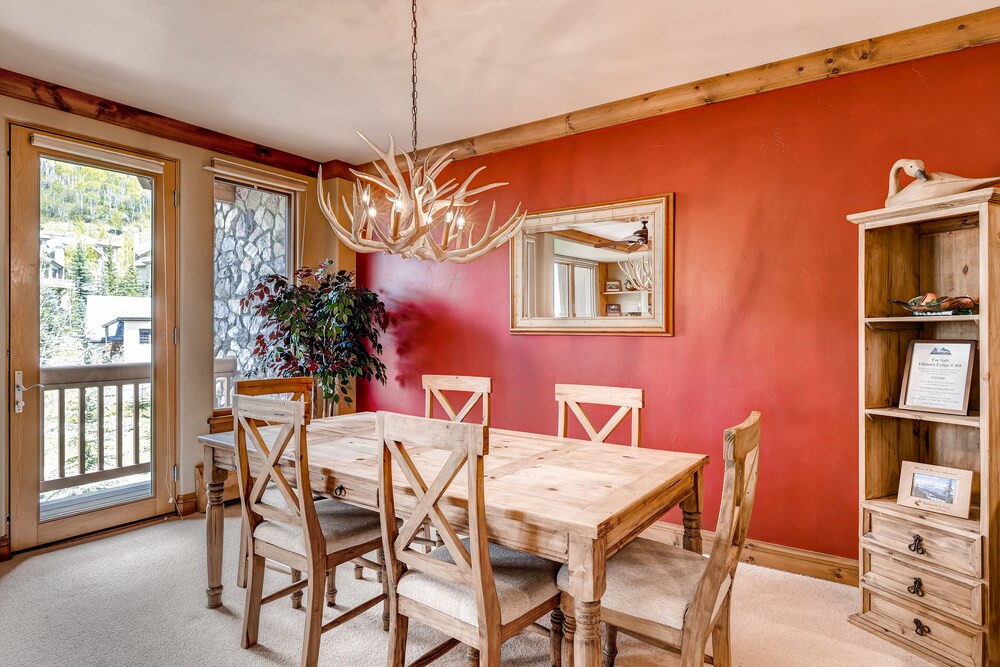 Condo, 1 Bedroom - In-Room Dining