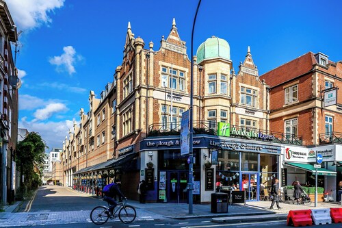 Holiday Inn Express London Hammersmith, an IHG Hotel