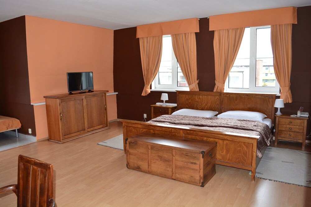 Guestroom