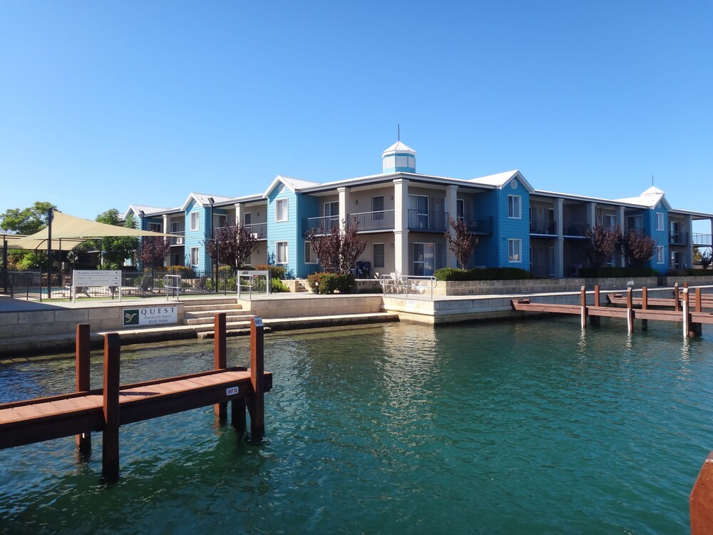 Marina
