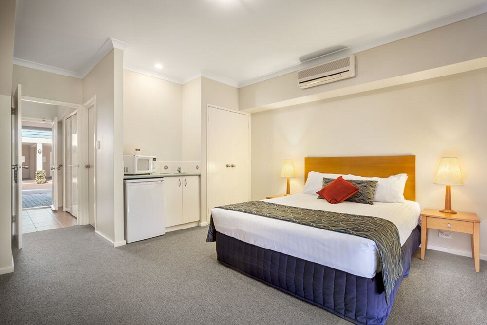 Studio - Guestroom