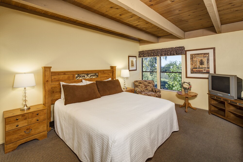 Townhome, 1 Bedroom - Guestroom