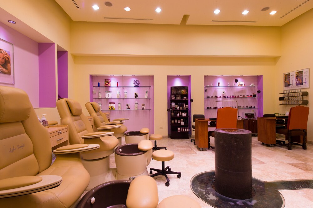 Nail salon, Playa Grande Resort & Grand Spa