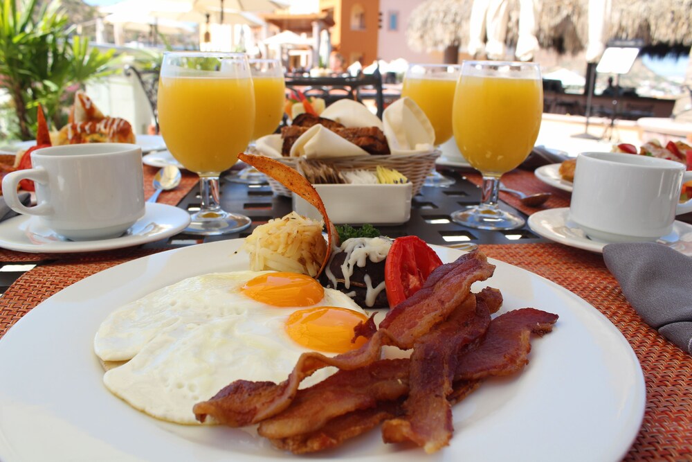 Breakfast meal, Playa Grande Resort & Grand Spa