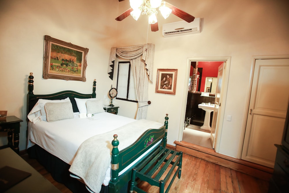 Guestroom