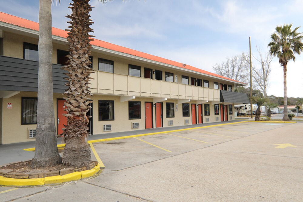 Hotel Front