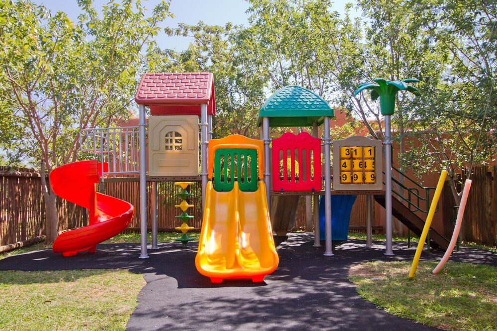 Childrens Play Area - Outdoor