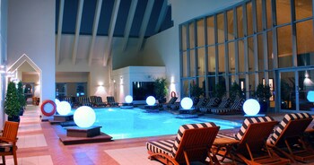 Indoor/Outdoor Pool