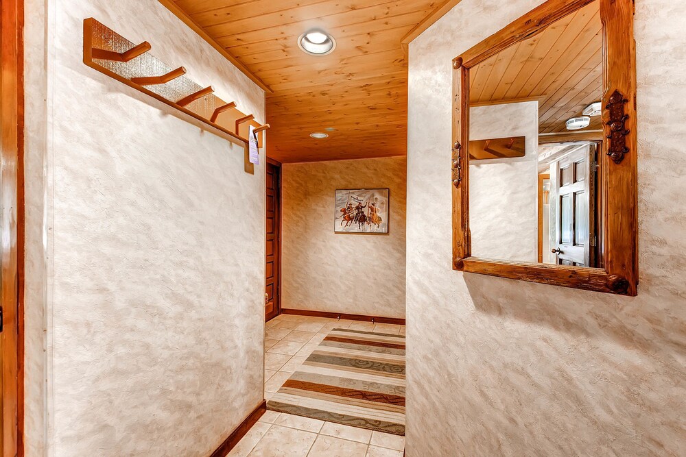 Standard Room, 2 Bedrooms, 2 Bathrooms - Hallway